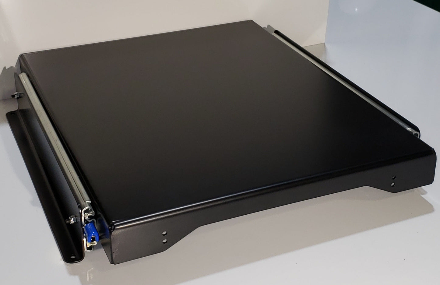 Generator glide tray.