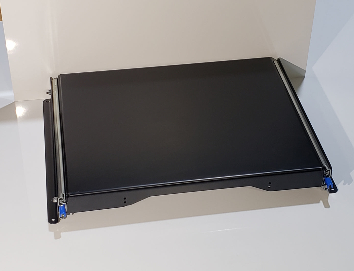 Generator Glide Tray